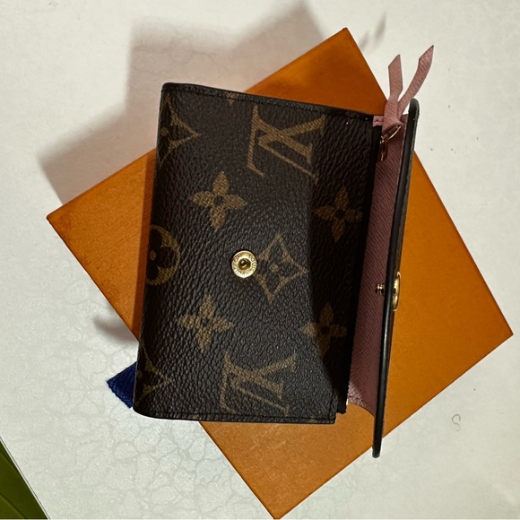 Authentic Pre-owned Louis Vuitton Rosalie Coin Purse #M62361 - Picture 6 of 10